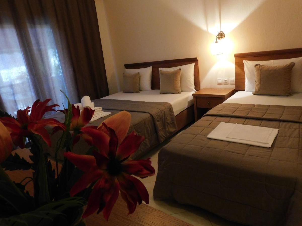 Anna House 1 Hotel ซาร์ตี ภายนอก รูปภาพ