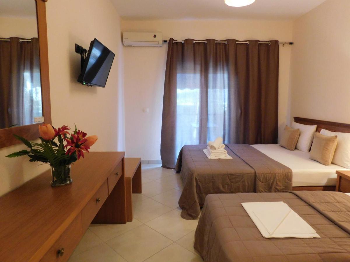 Anna House 1 Hotel ซาร์ตี ภายนอก รูปภาพ