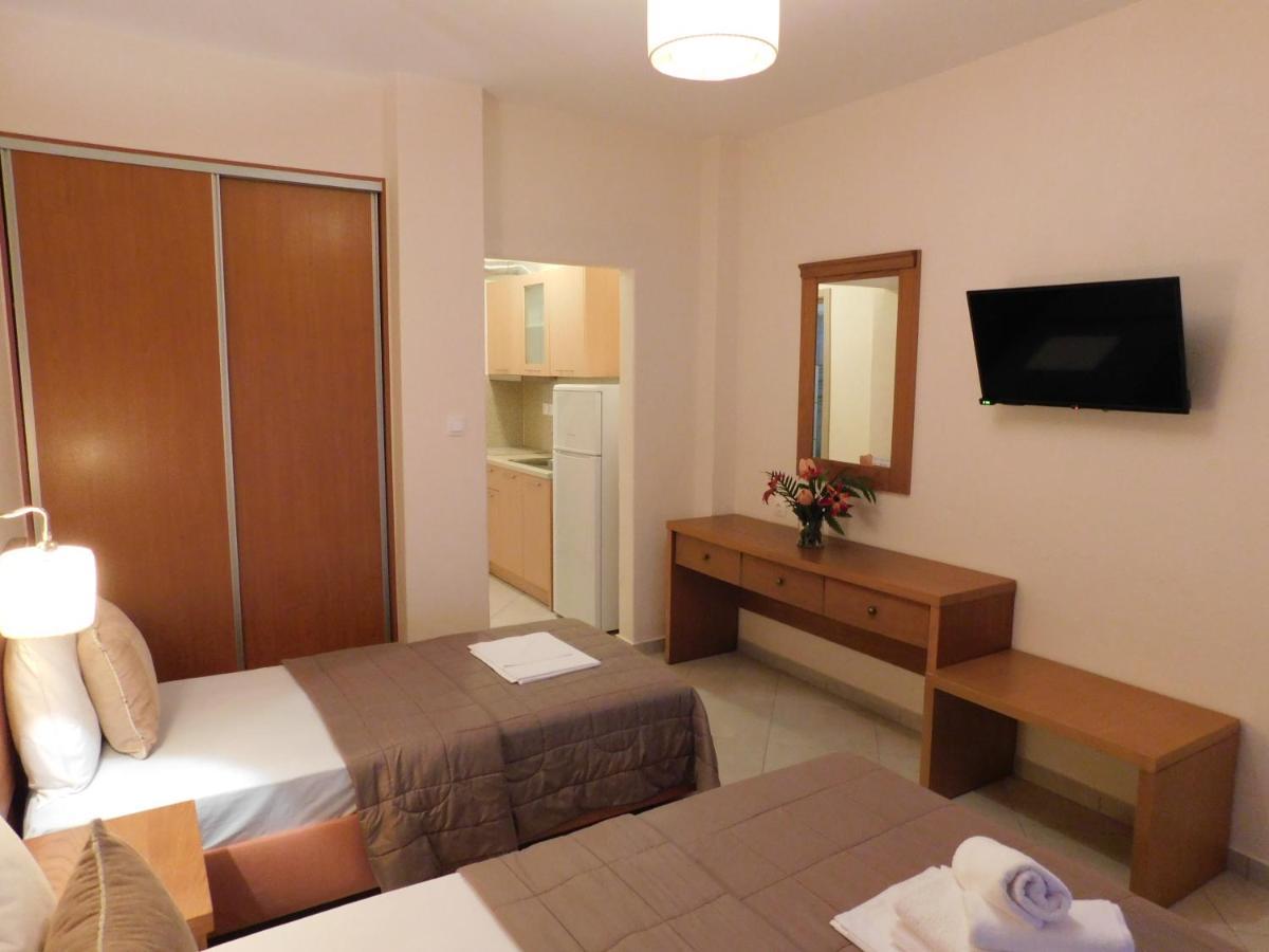 Anna House 1 Hotel ซาร์ตี ภายนอก รูปภาพ